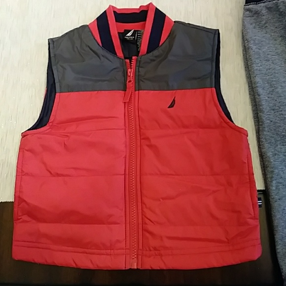 2 piece Nautica outfit. - Picture 2 of 8